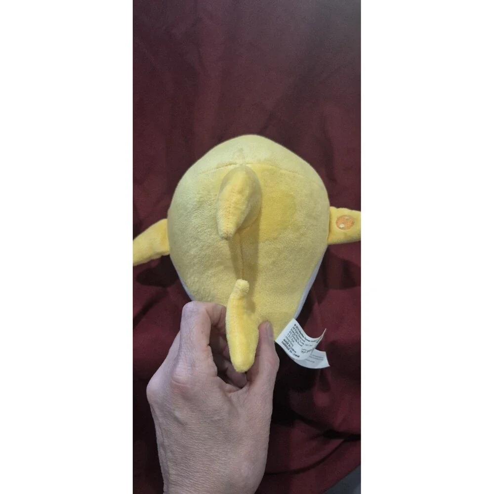 Baby Shark Pinkfong Dancing Doll Singing Yellow Plush WowWee Nickelodeon Works